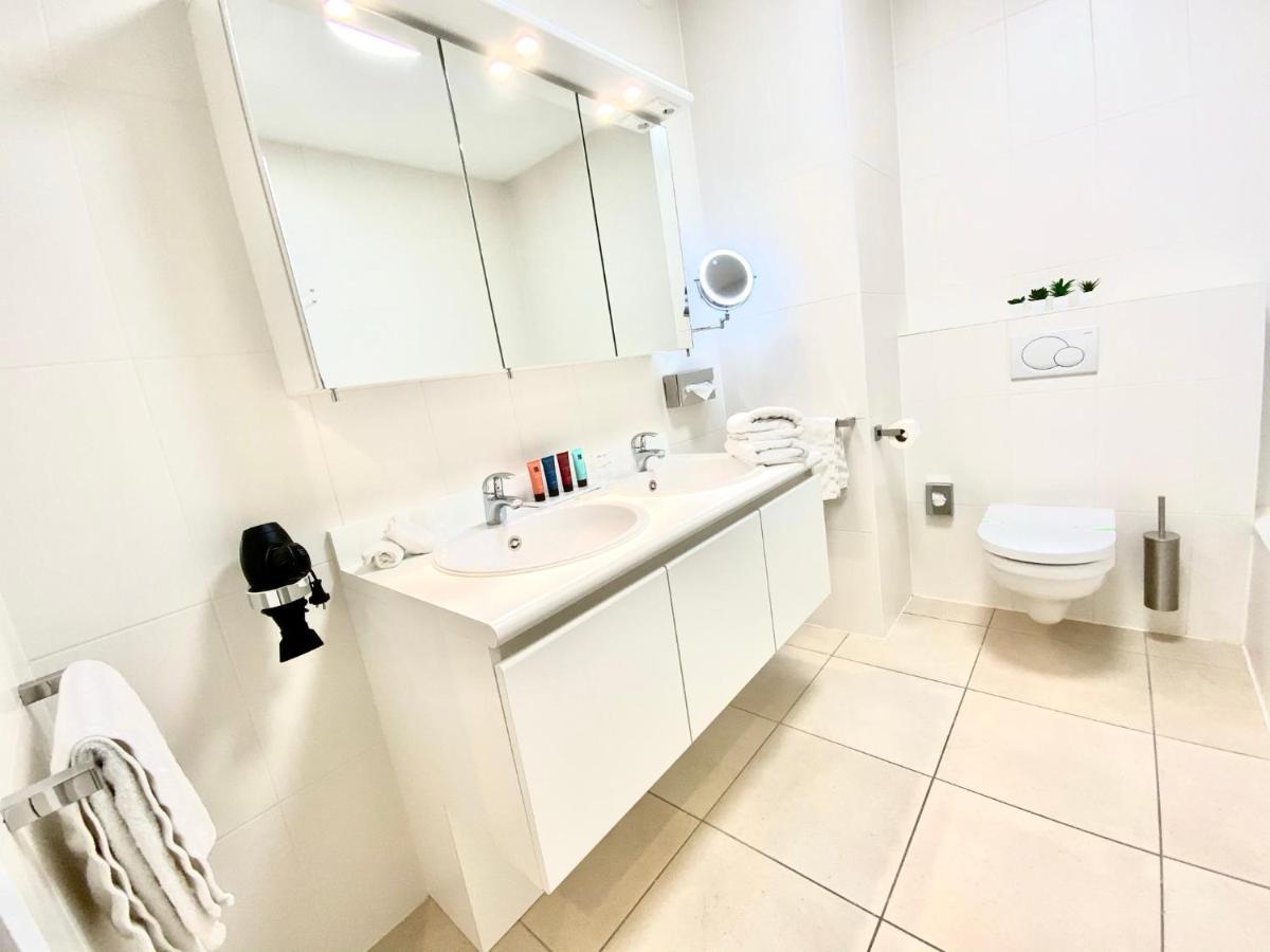 Luxury Suite Koksijde 201 - Adult Only Экстерьер фото